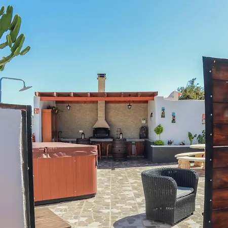 La Canada Villa